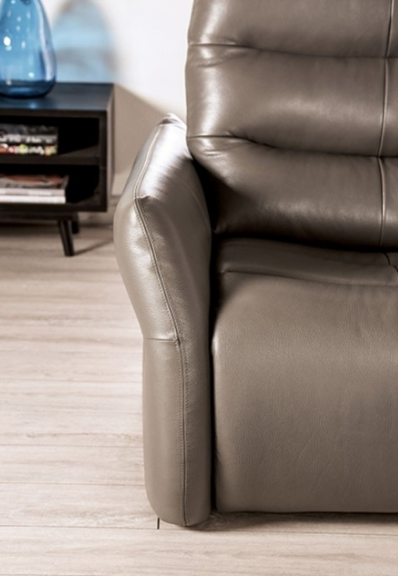 RANUCCI- POWER LOVESEAT