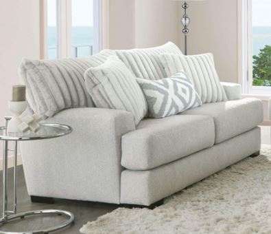 MILLY- LOVESEAT
